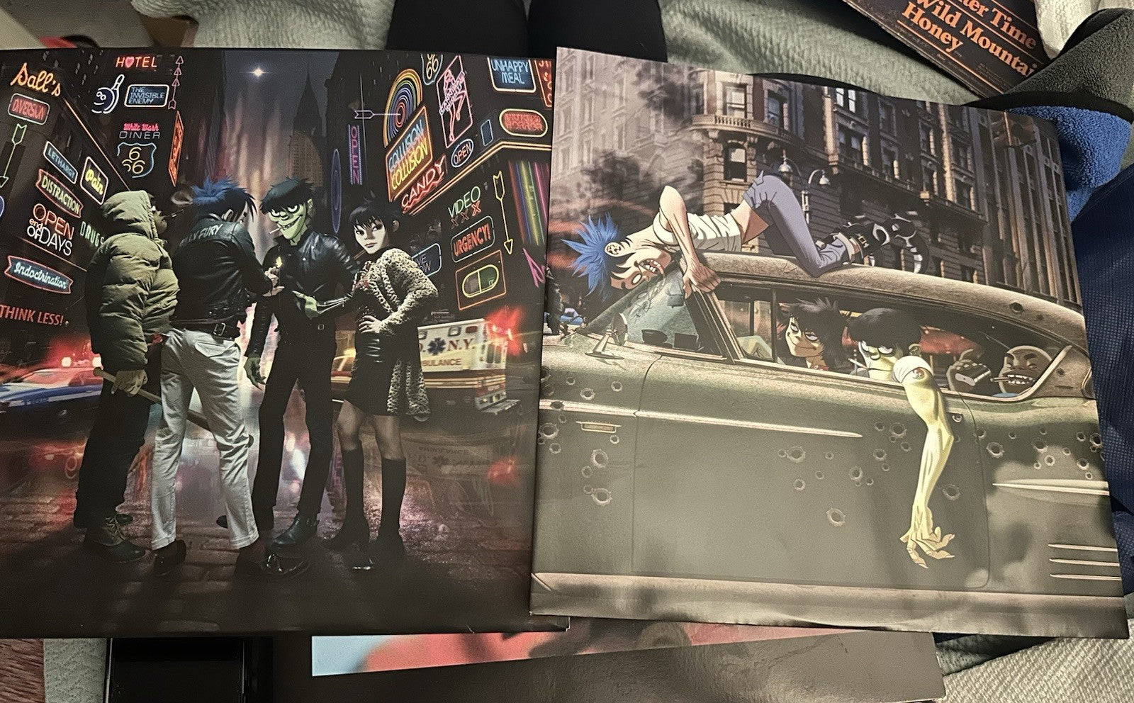 Gorillaz Humanz 2LP Vinyl Record VG/VG+ One Disk Has 2 Surface Scratches3
